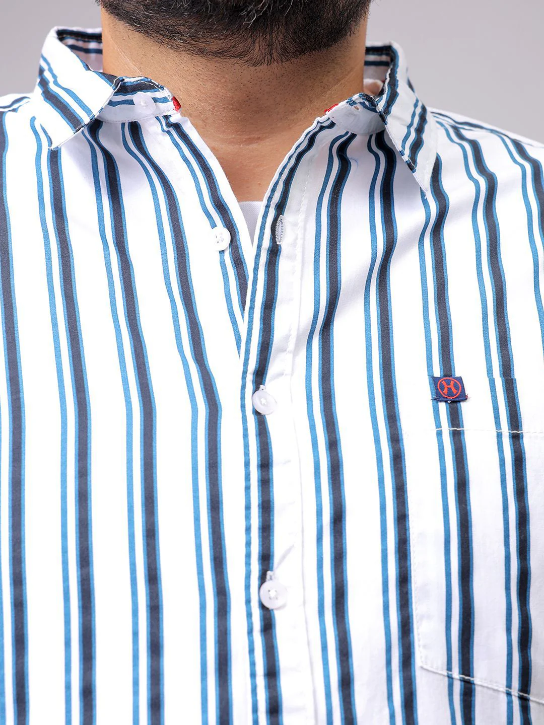 Men's White Regular Fit Striped Casual Shirt - Image 5