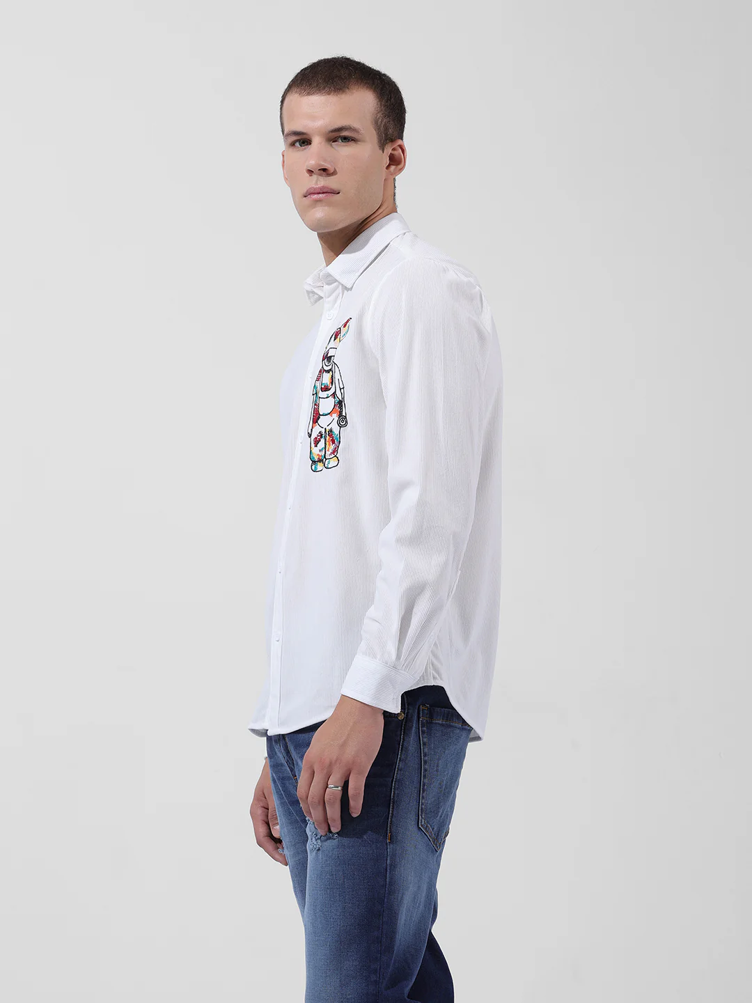 Men's White Regular Fit Embroided Street Shirt - Image 2