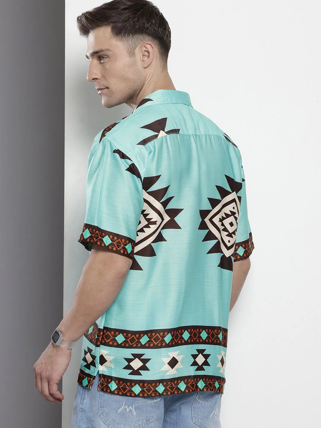 Men's Blue Relaxed Fit Printed Resort Wear Shirt - Image 3