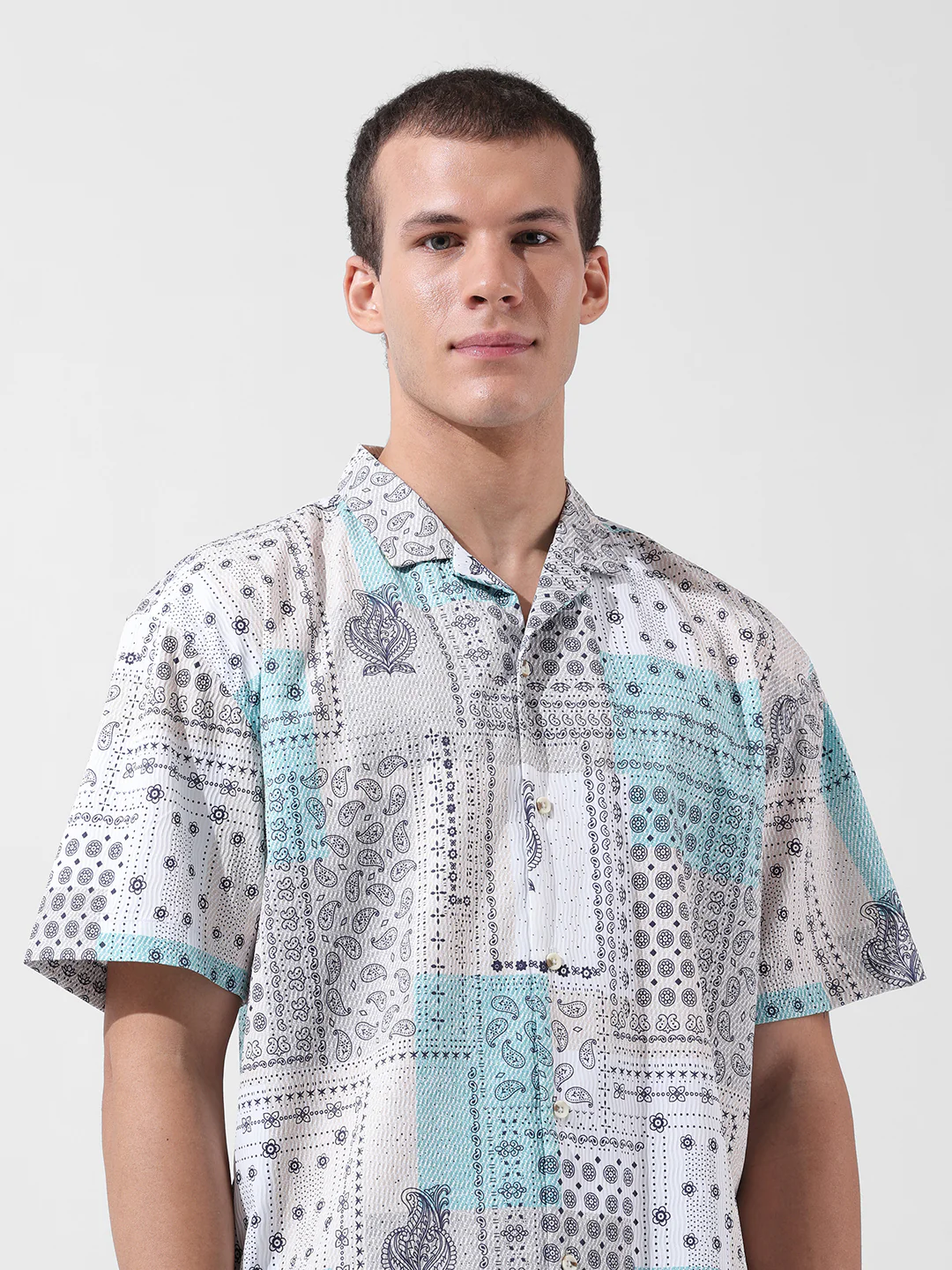 Men's Beige Relaxed Fit Printed Resort Wear Shirt - Image 5