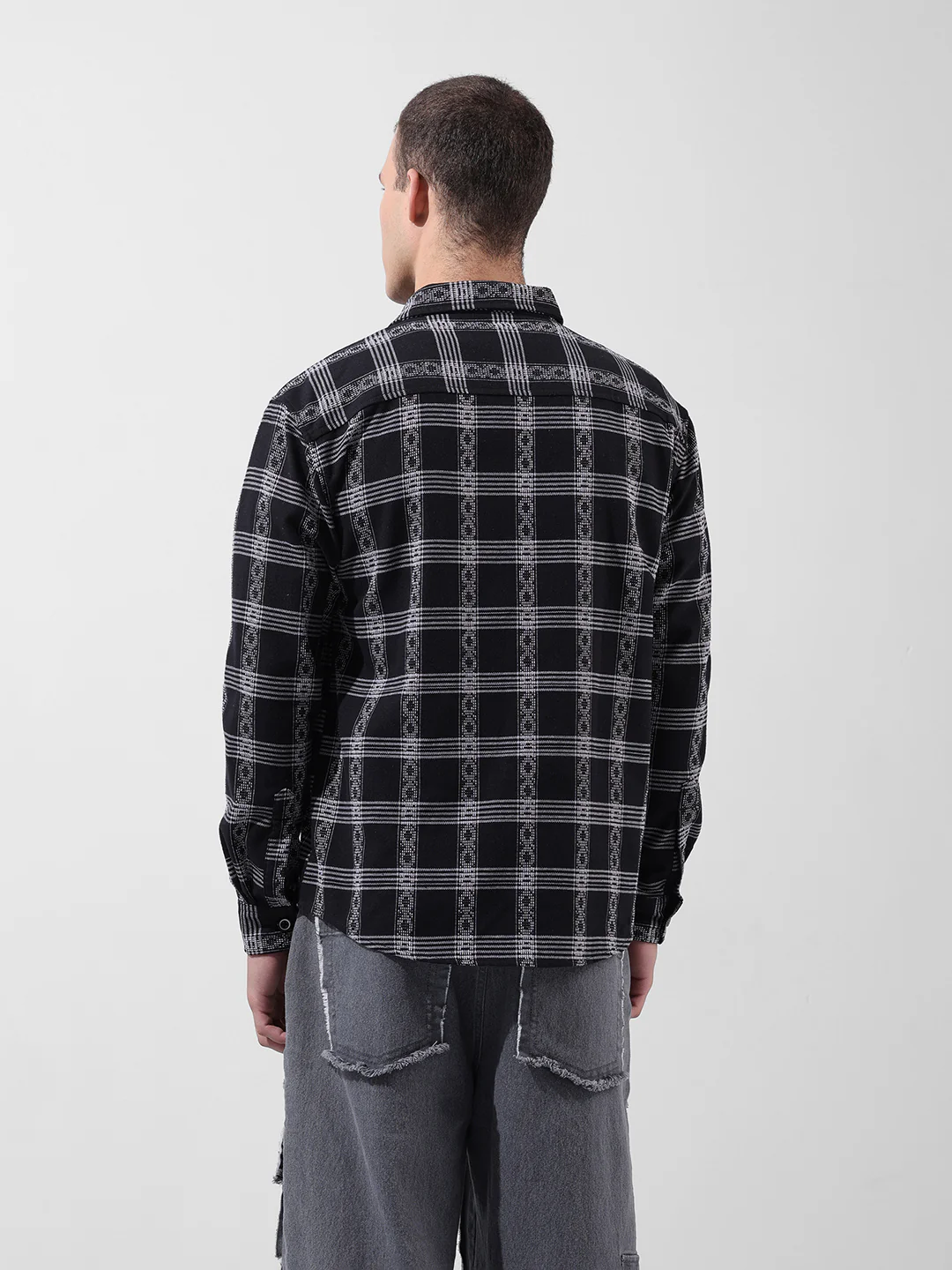 Men's Black Relaxed Fit Checked Casual Shirt - Image 5