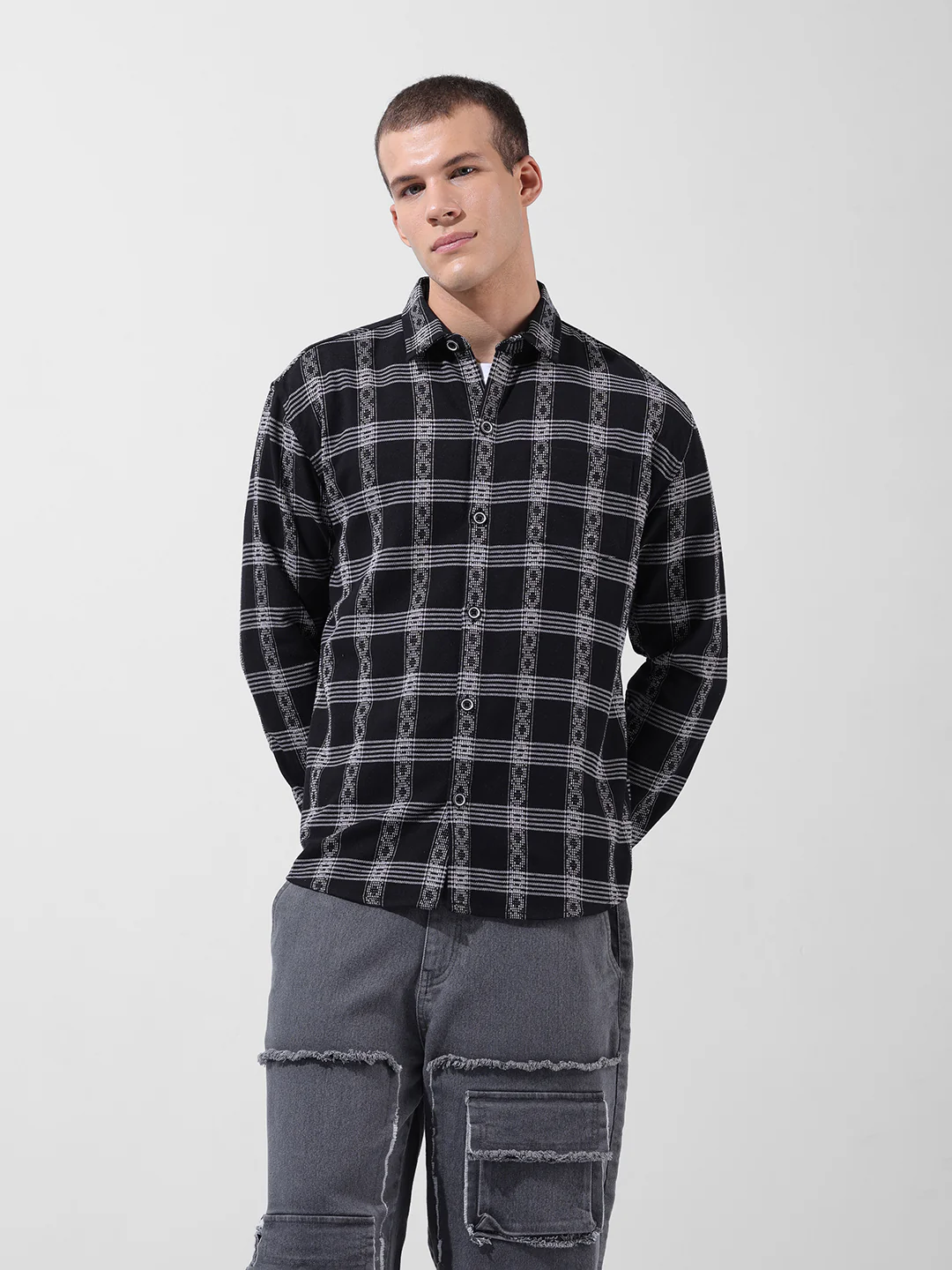 Men's Black Relaxed Fit Checked Casual Shirt - Image 8