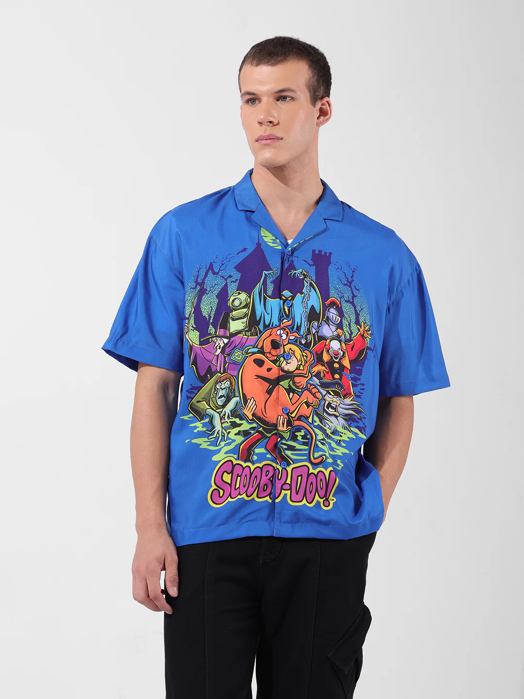 Men's Blue Relaxed Fit Character Printed Shirt - Image 7