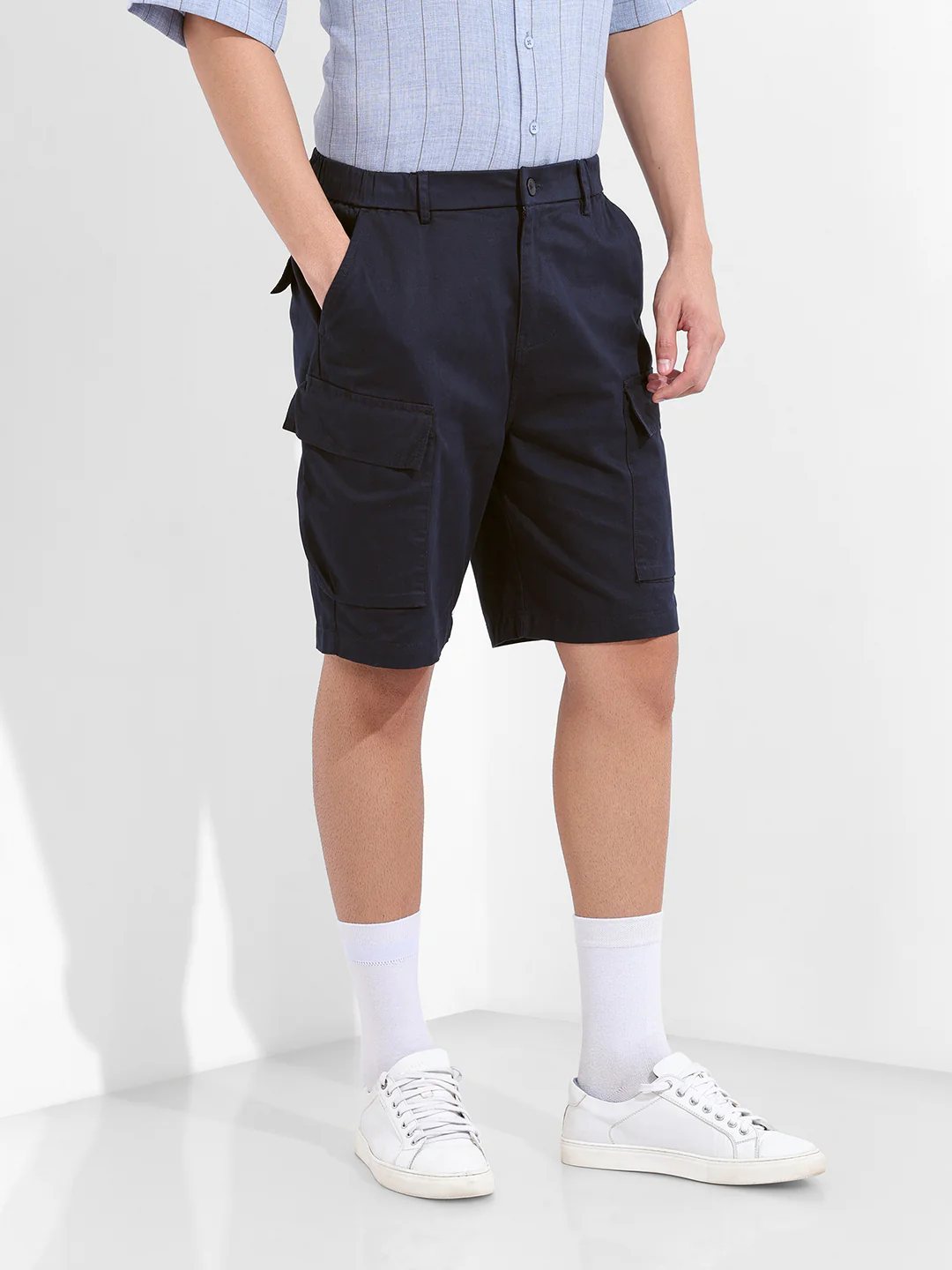 Men's Navy Blue Relaxed Fit Solid Utility Shorts - Image 3