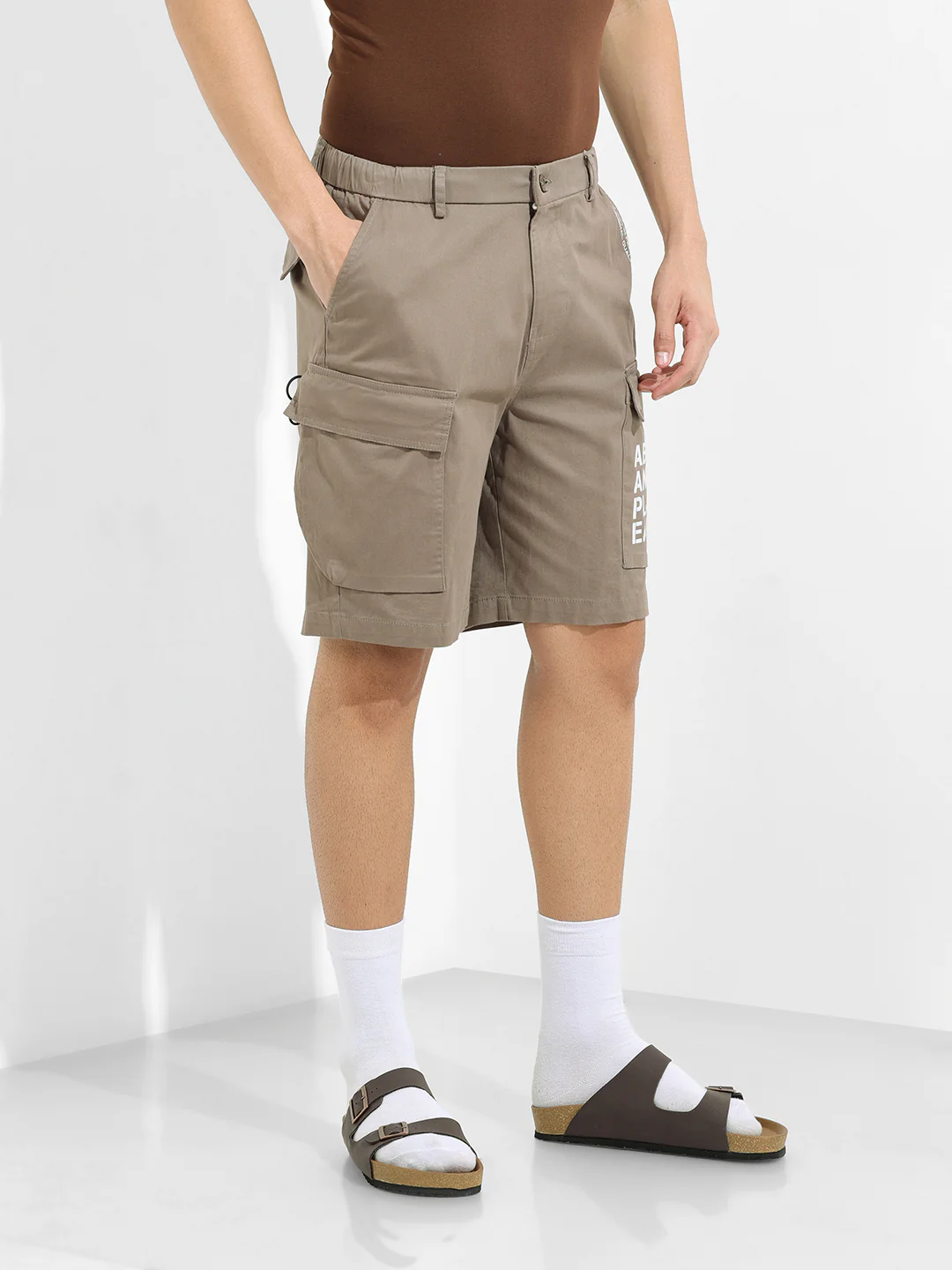 Men's Taupe Relaxed Fit Solid Utility Shorts - Image 3