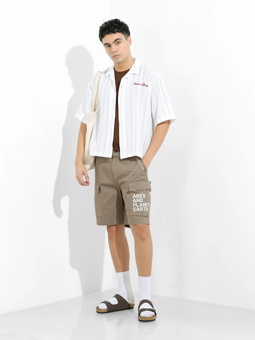 Men's Taupe Relaxed Fit Solid Utility Shorts - Image 6