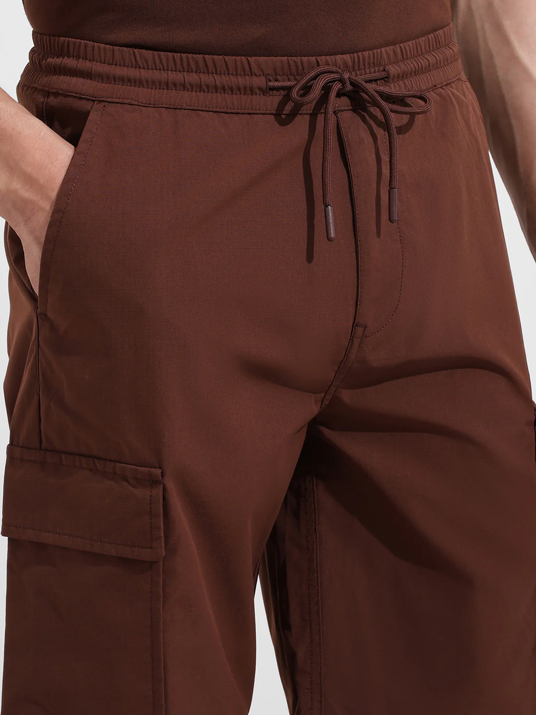 Men's Sepia Relaxed Fit Textured Utility Shorts - Image 4