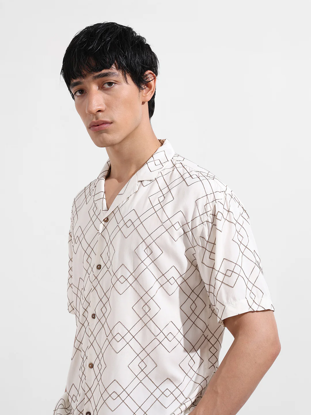 Men's Cream Relaxed Fit Textured Embroidered Shirt - Image 4
