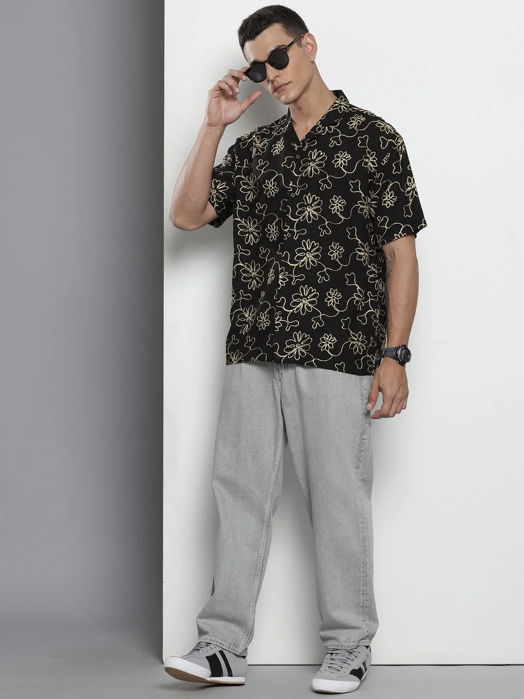 Men's Black Relaxed Fit Textured Embroidered Shirt - Image 4
