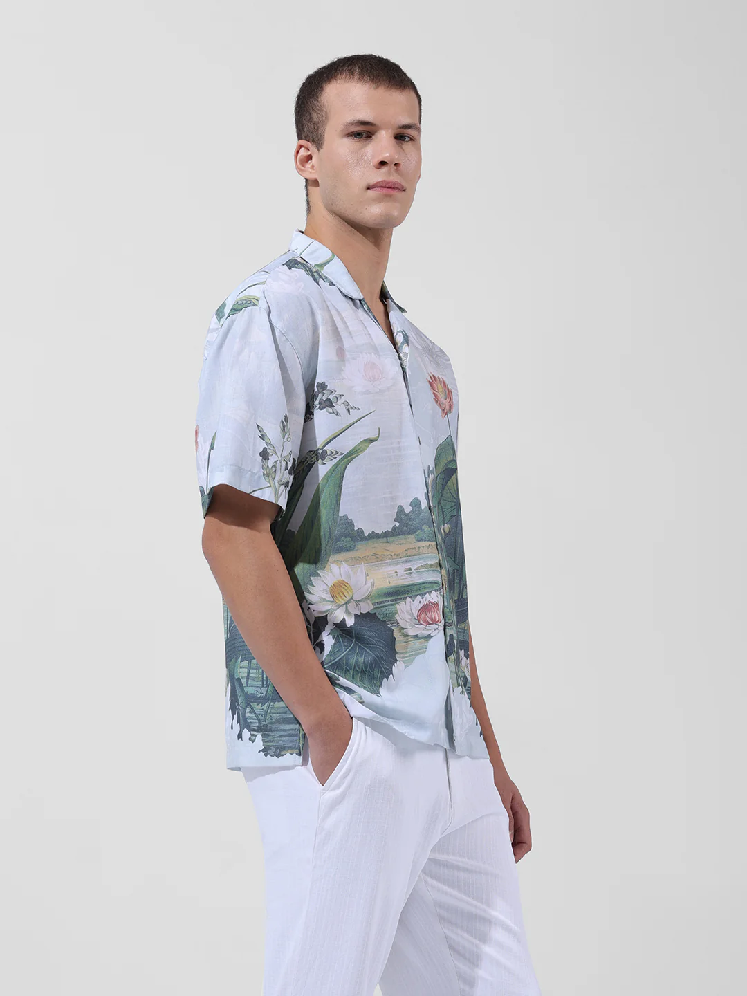 Men's Green Relaxed Fit Printed Resort Wear Shirt - Image 4