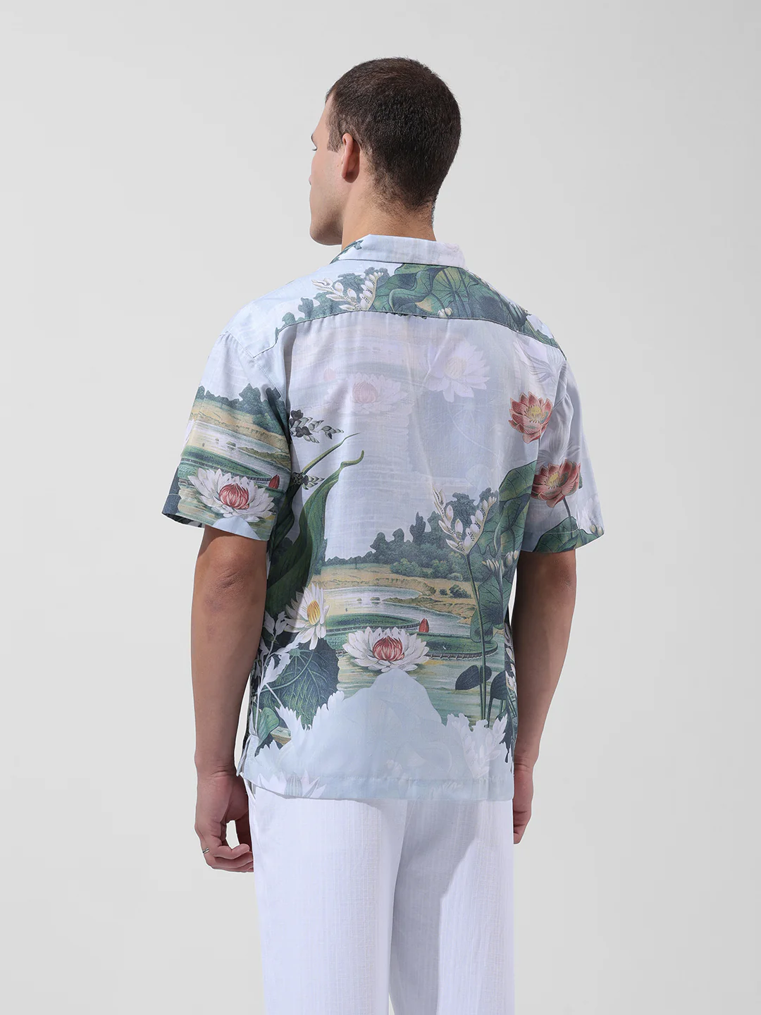 Men's Green Relaxed Fit Printed Resort Wear Shirt - Image 9