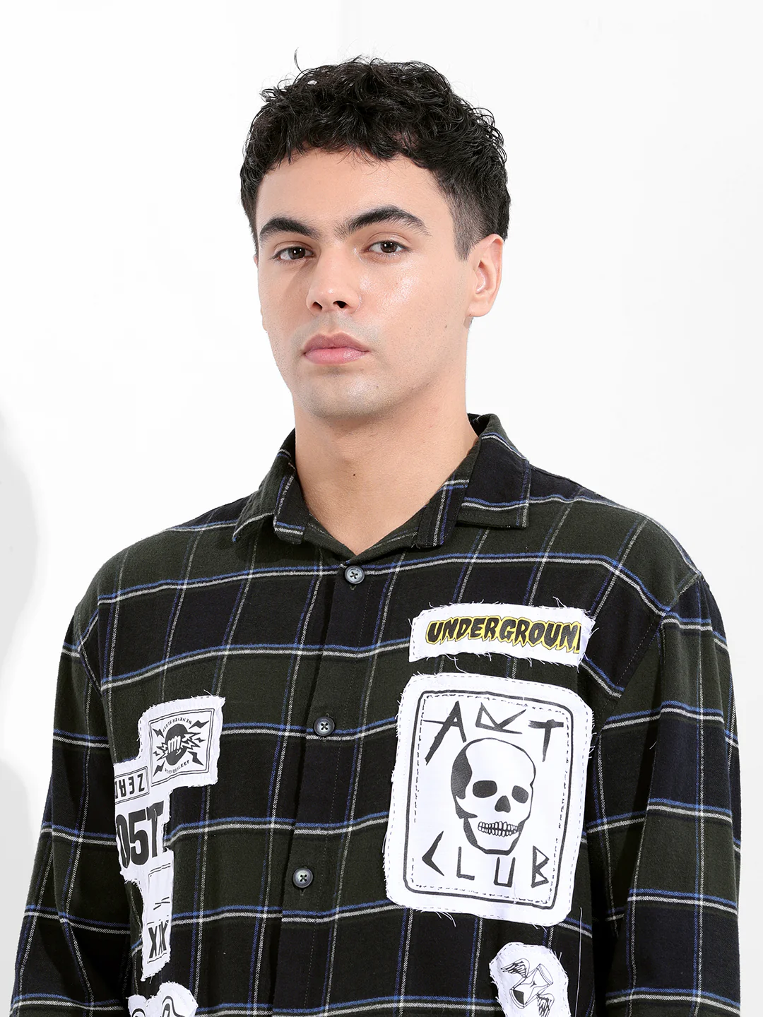Men's Green Relaxed Fit Patched Street Wear Shirt - Image 5