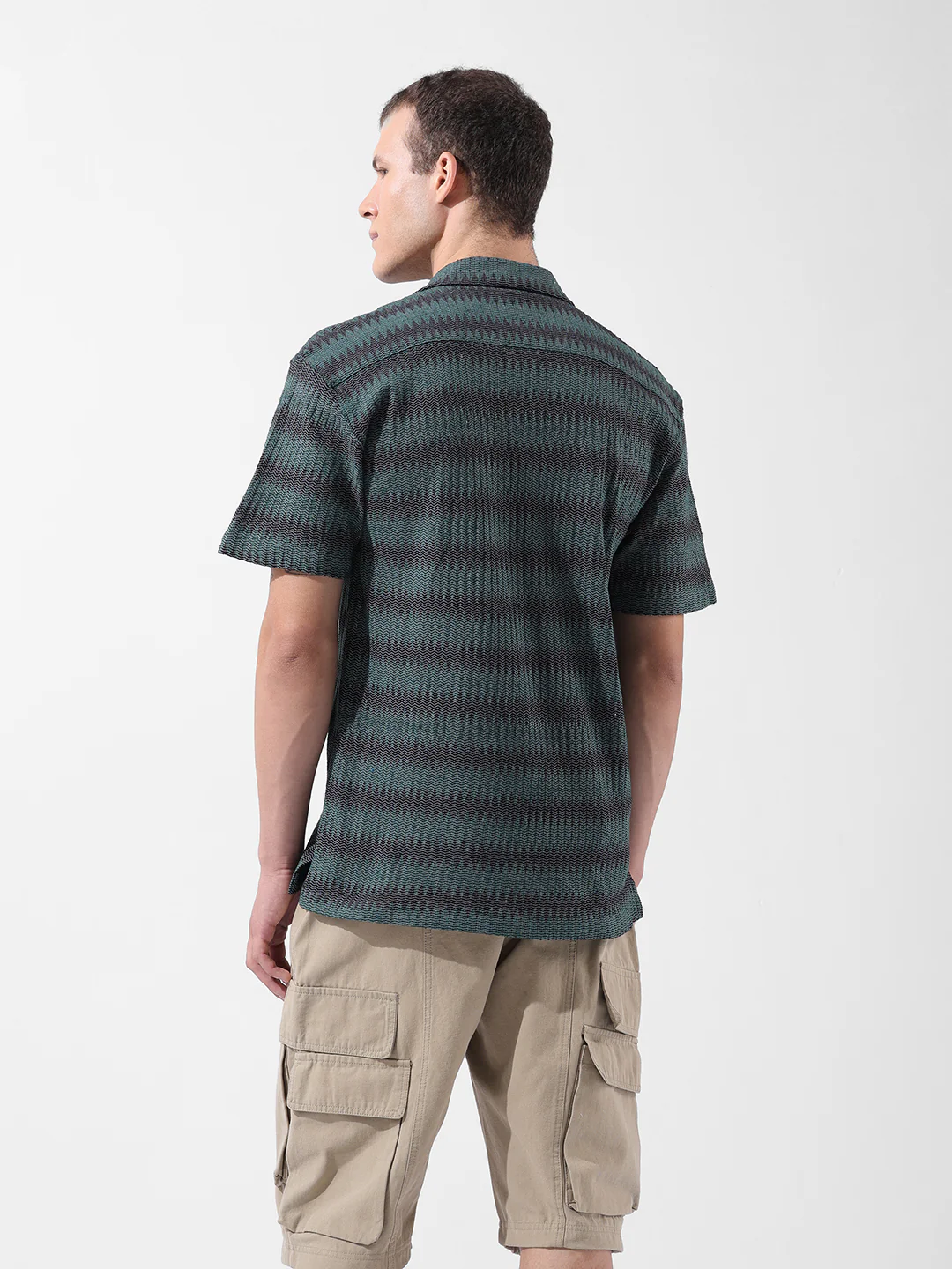 Men's Green Relaxed Fit Textured Textured Shirt - Image 4