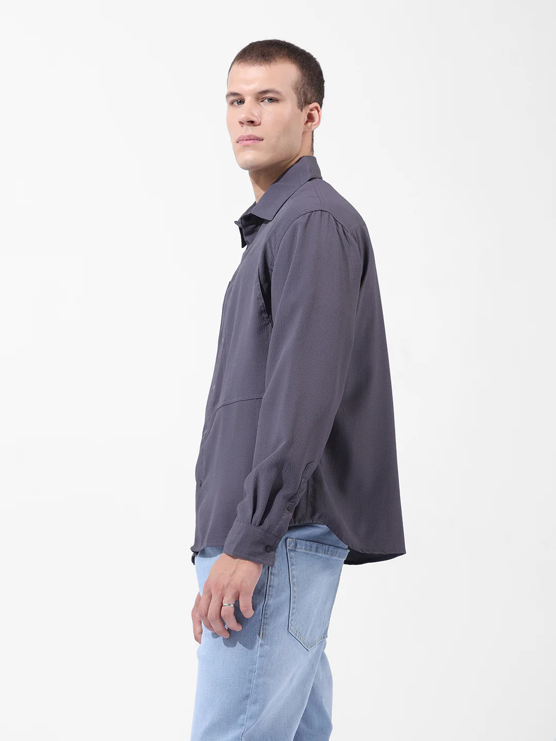 Men's Grey Relaxed Fit Solid Utility Shirt - Image 2