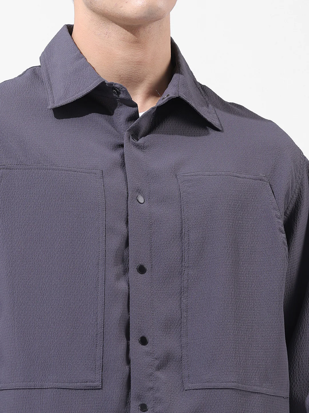 Men's Grey Relaxed Fit Solid Utility Shirt - Image 5