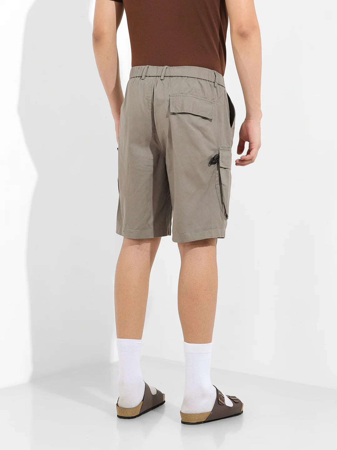 Men's Stone Grey Relaxed Fit Solid Utility Shorts - Image 4