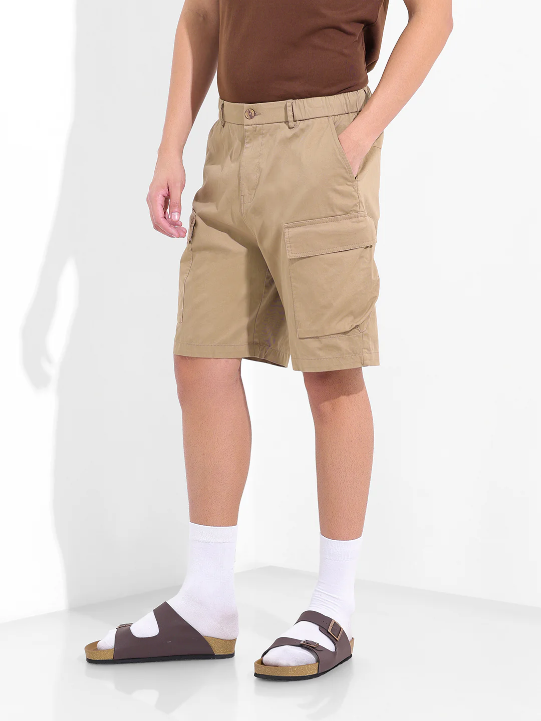 Men's Khaki Relaxed Fit Solid Utility Shorts - Image 2