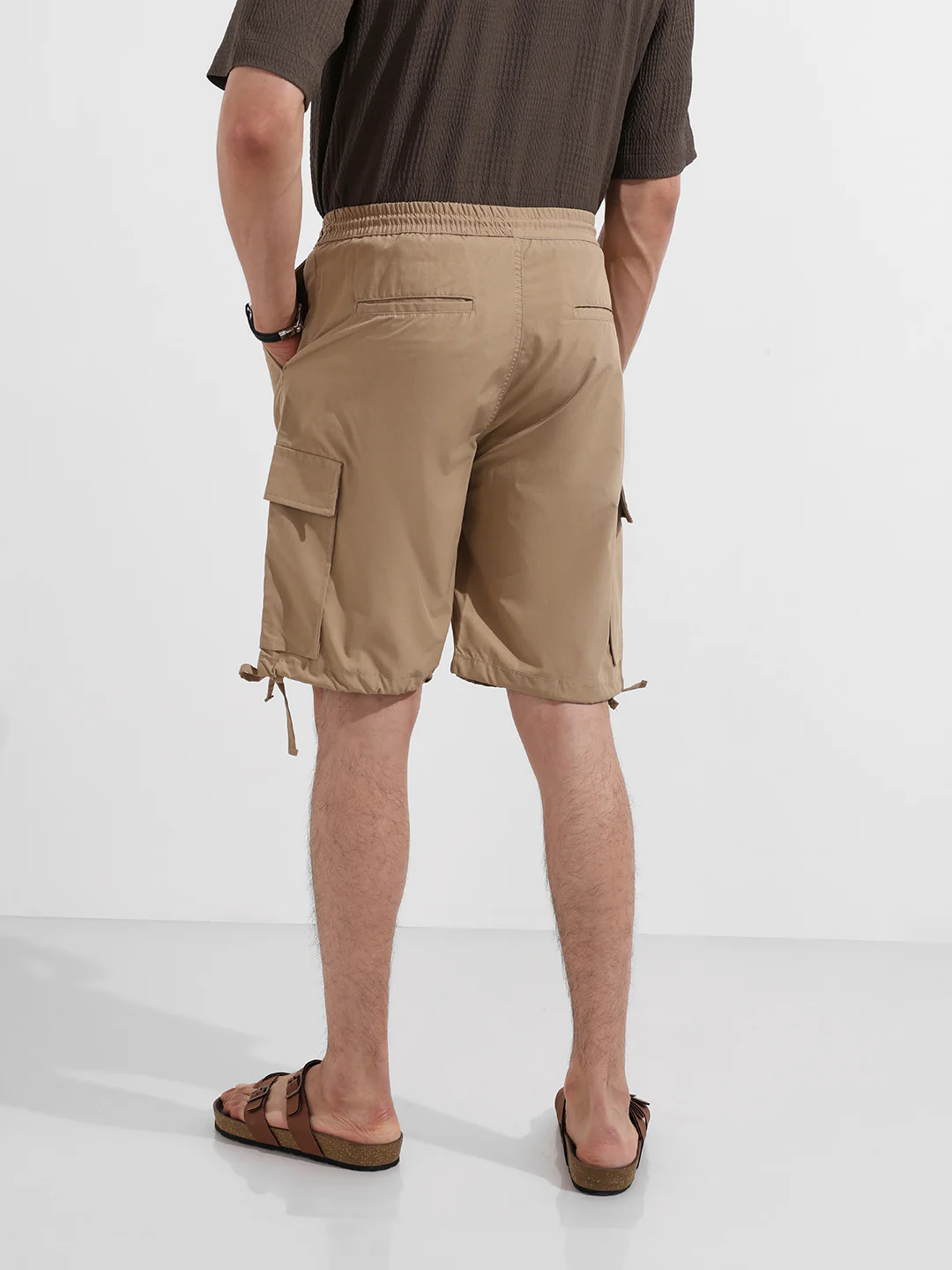 Men's Khaki Relaxed Fit Textured Utility Shorts - Image 5