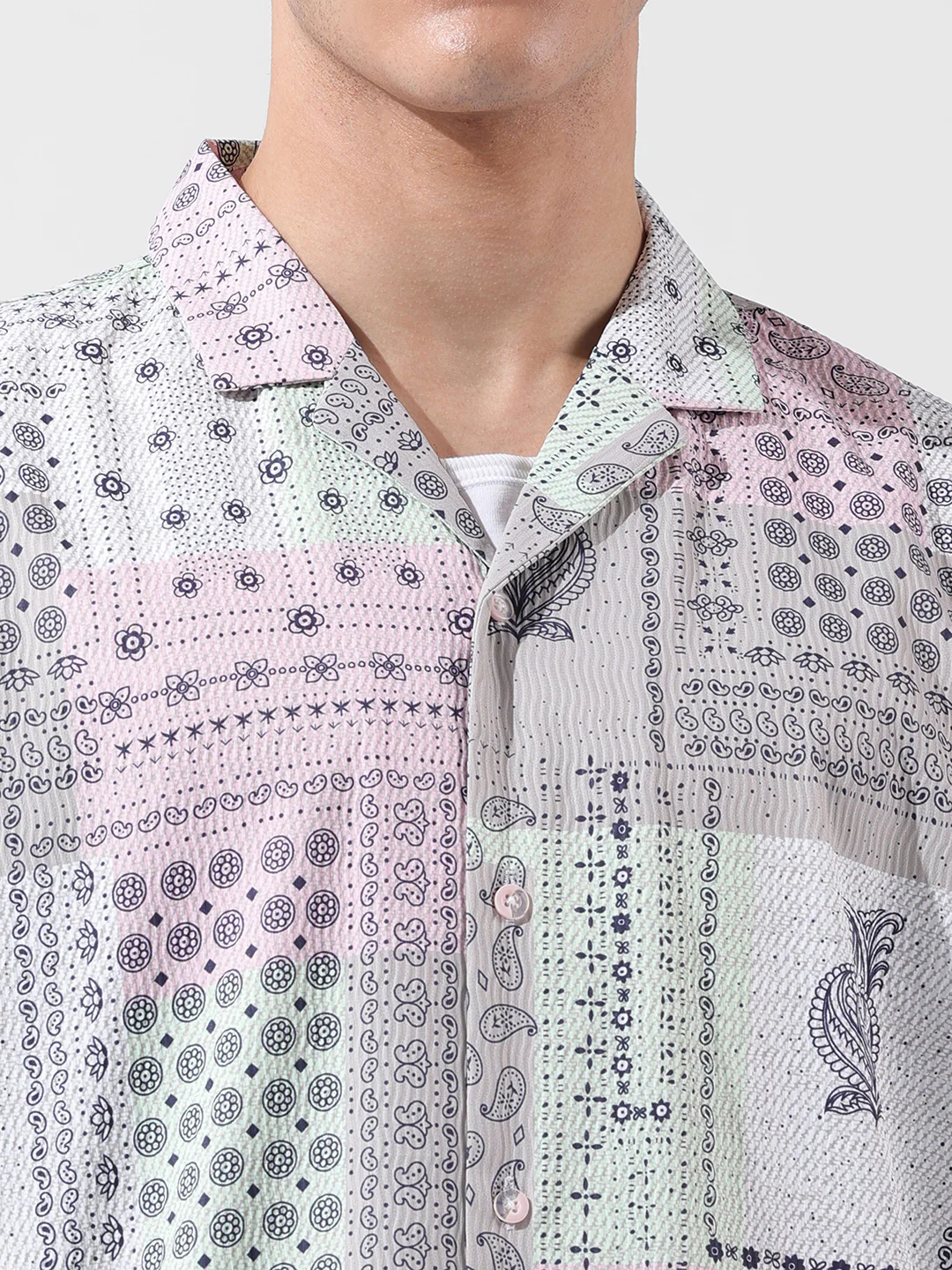 Men's Multicolor Relaxed Fit Printed Resort Wear Shirt - Image 6