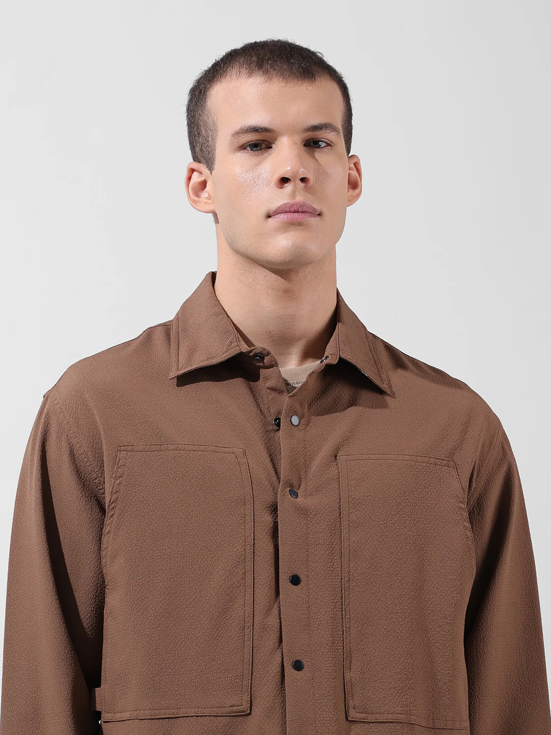 Men's Brown Relaxed Fit Solid Utility Shirt - Image 4