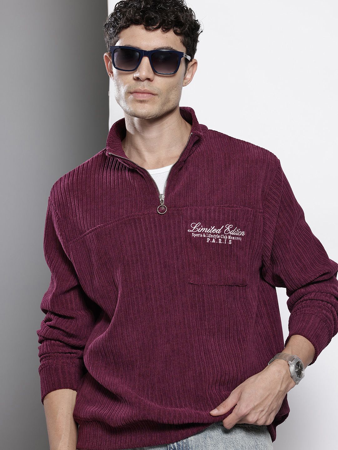 Men's Maroon Relaxed Fit Solid Street Wear Sweatshirts - Image 3