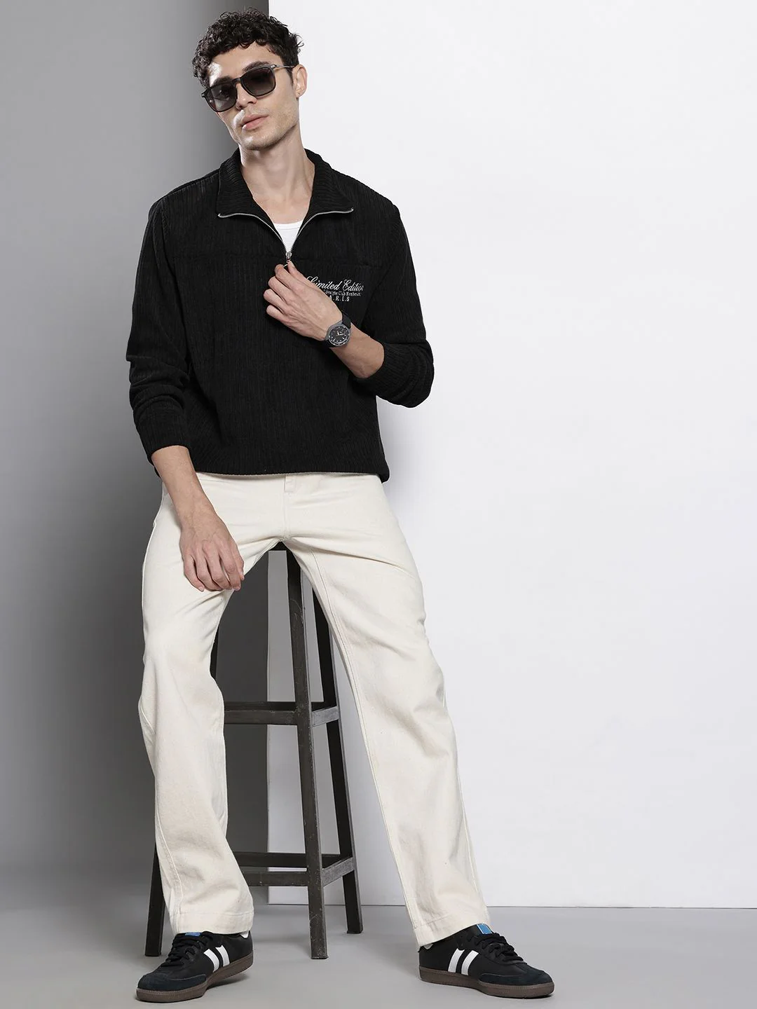Men's Black Relaxed Fit Solid Street Wear Sweatshirts - Image 6