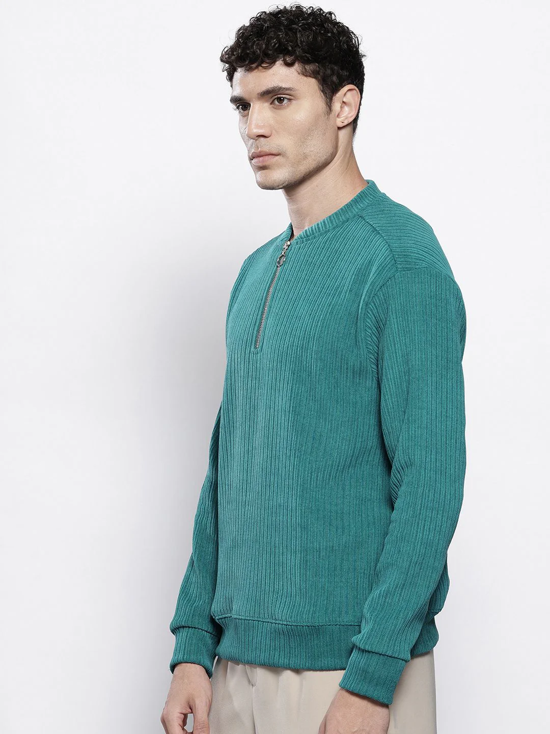 Men's Deep Emerald Relaxed Fit Solid Street Wear Sweatshirts - Image 4