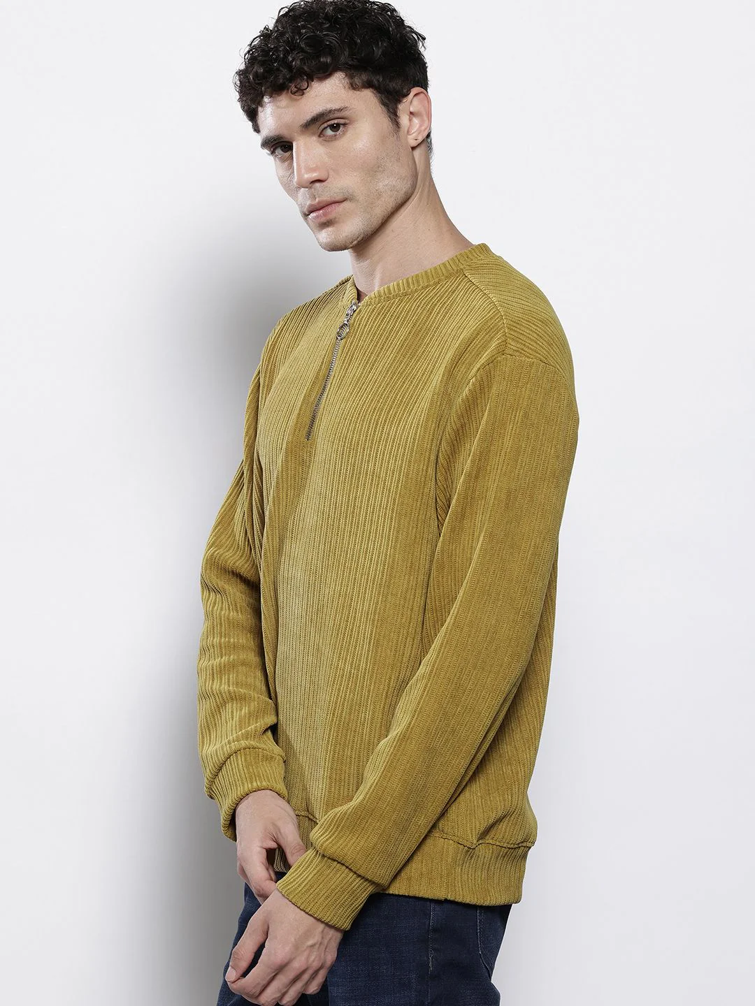 Men's Antique Moss Relaxed Fit Solid Street Wear Sweatshirts - Image 4