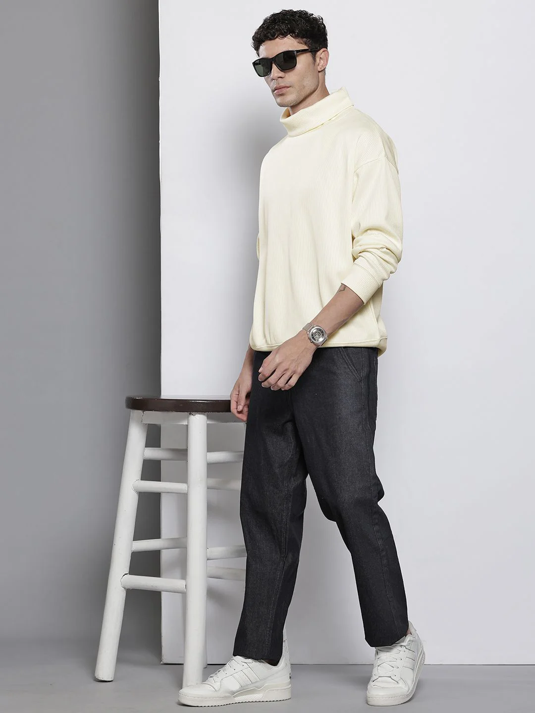 Men's Off White Relaxed Fit Solid Casual Sweatshirts - Image 6