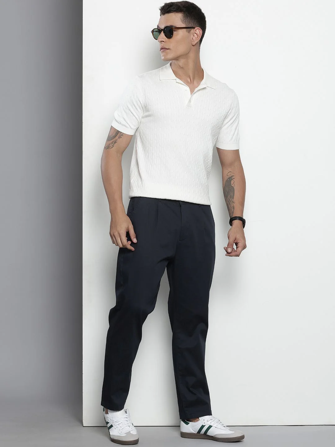 Men's Navy Blue Relaxed Fit Solid Casual Chinos - Image 3