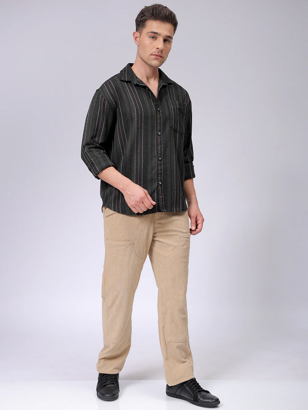 Men's Black Relaxed Fit Striped Casual Shirt - Image 4