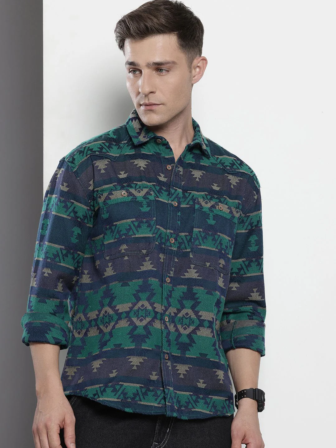 Men's Green Relaxed Fit Textured Casual Shirt - Image 2