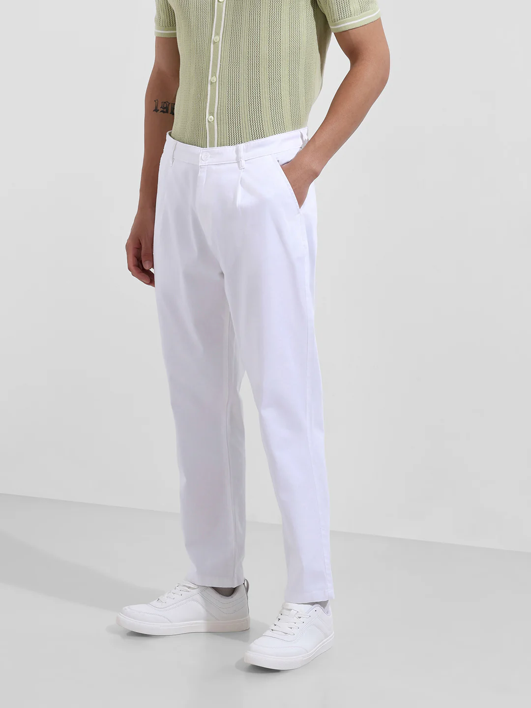 Men's White Relaxed Fit Solid Casual Chinos - Image 3