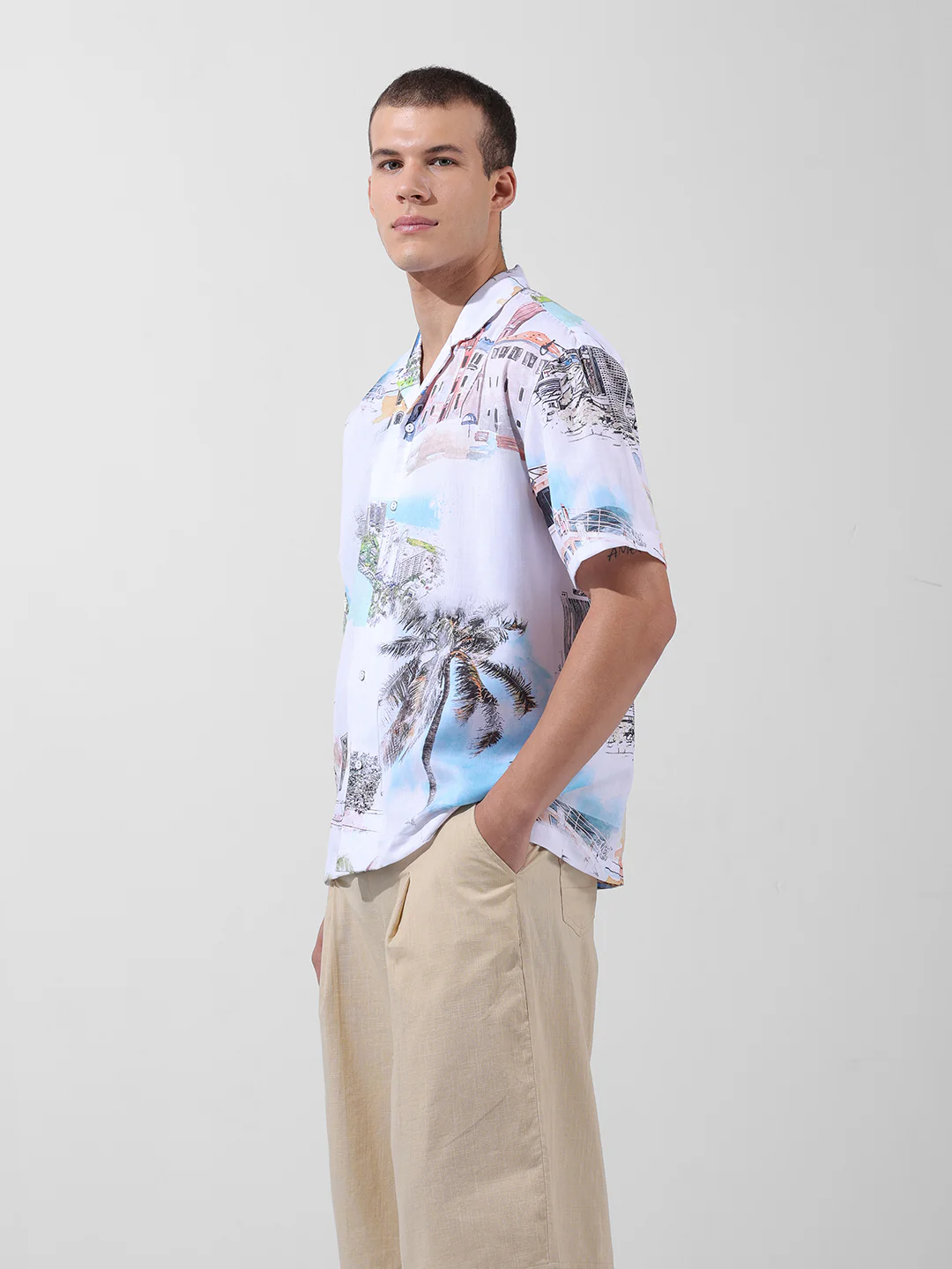 Men's White Relaxed Fit Printed Resort Wear Shirt - Image 4