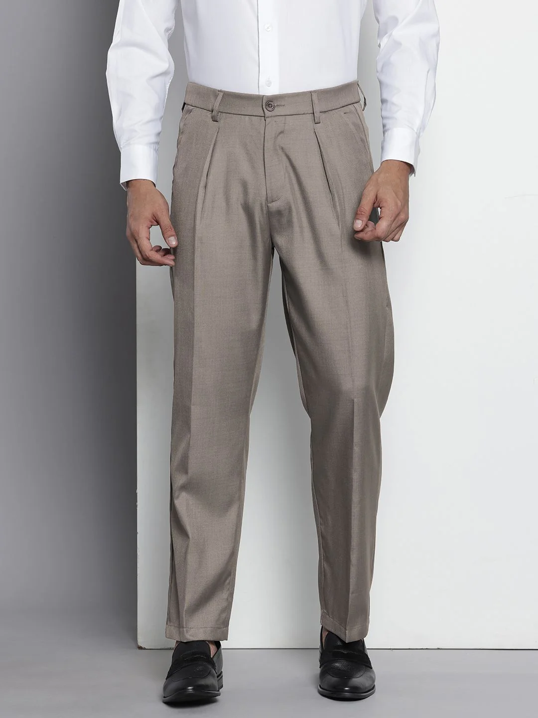 Men's Grey Relaxed Fit Textured Formal Trouser - Image 2