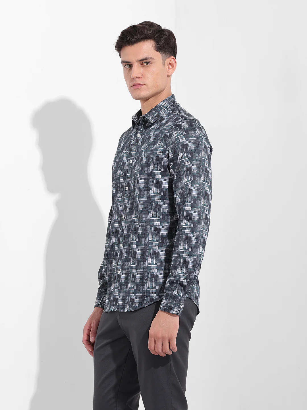 Men's Black Slim Fit Printed Party Wear Shirt - Image 2