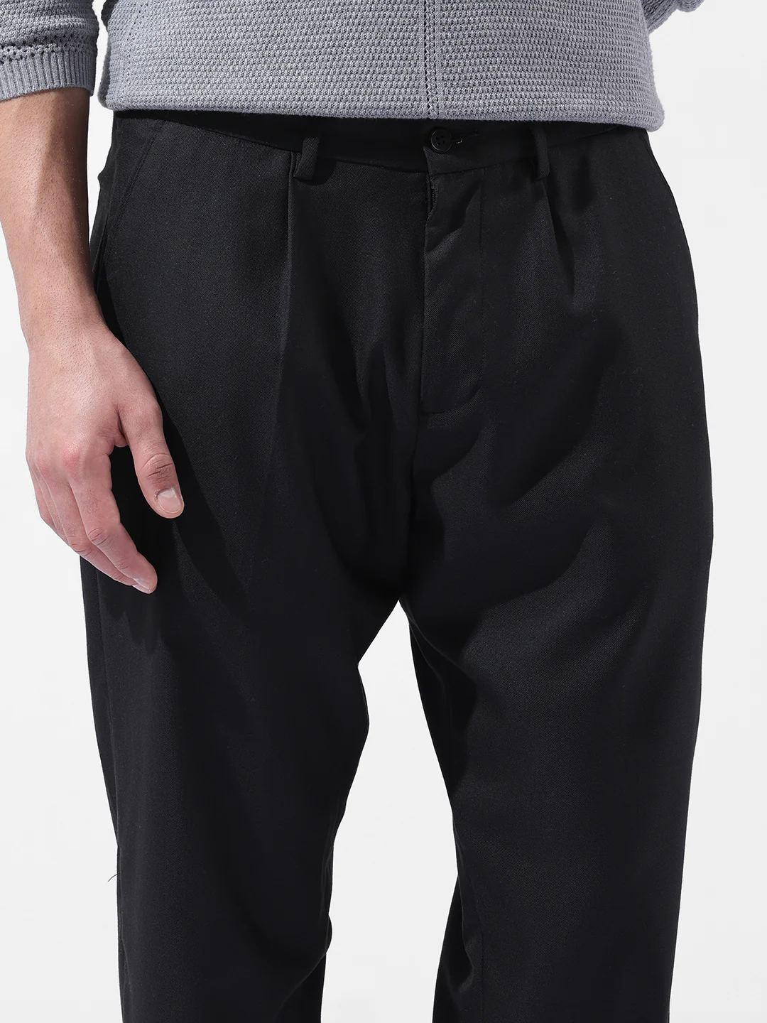 Men's Black Slim Fit Solid Casual Trouser - Image 4