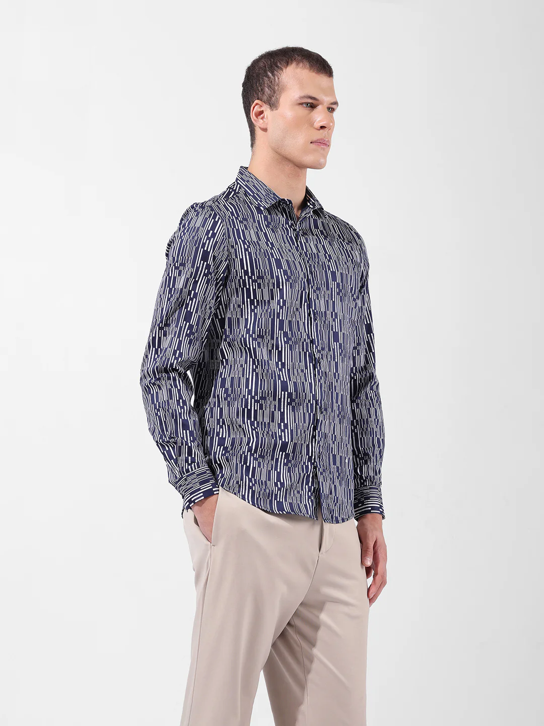 Men's Navy Blue Slim Fit Printed Party Wear Shirt - Image 2