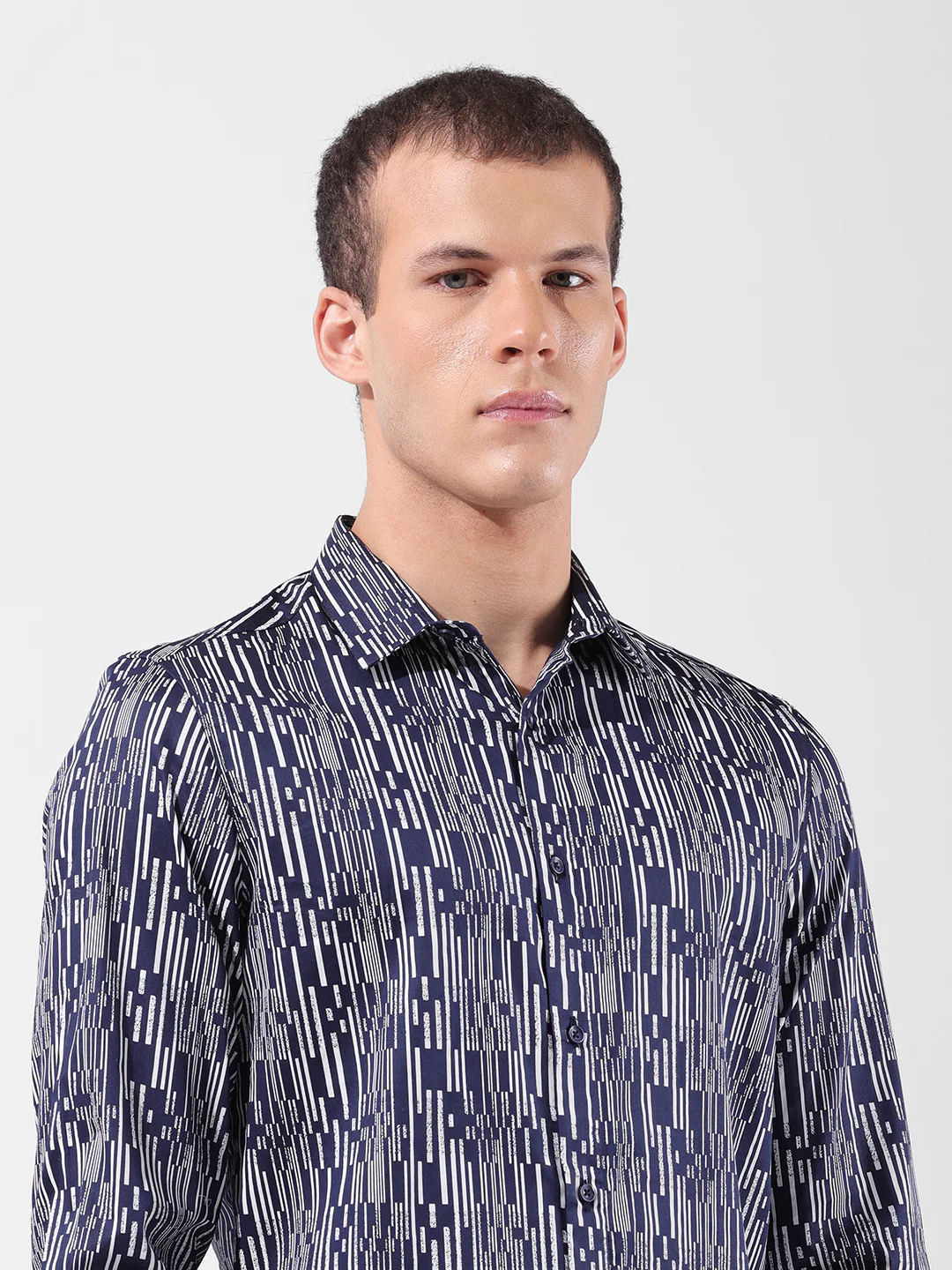 Men's Navy Blue Slim Fit Printed Party Wear Shirt - Image 6