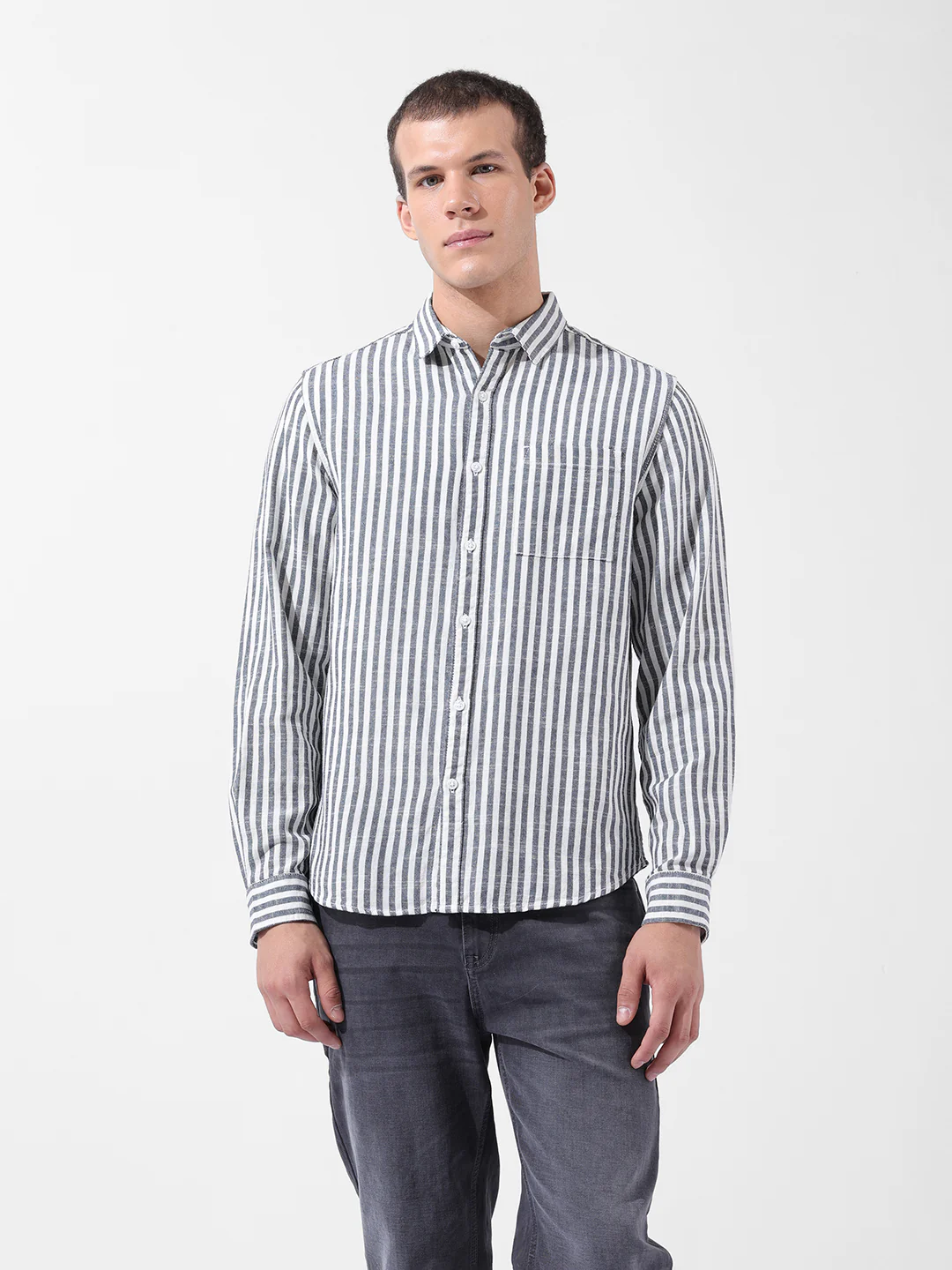 Men's Navy Blue Slim Fit Striped Casual Shirt - Image 7