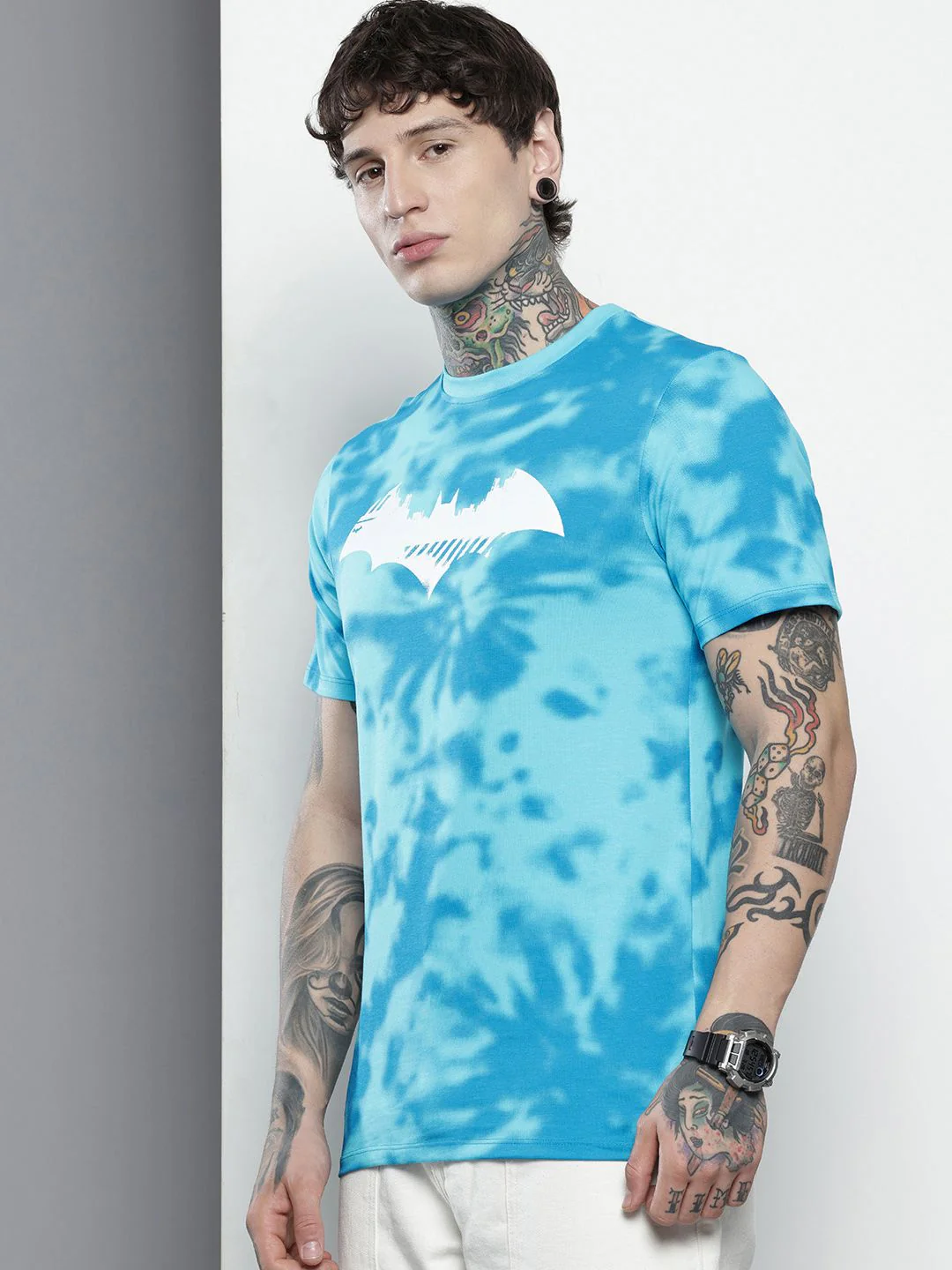 Men's Blue Slim Fit Character Batman Printed Crew Neck T-Shirt - Image 2