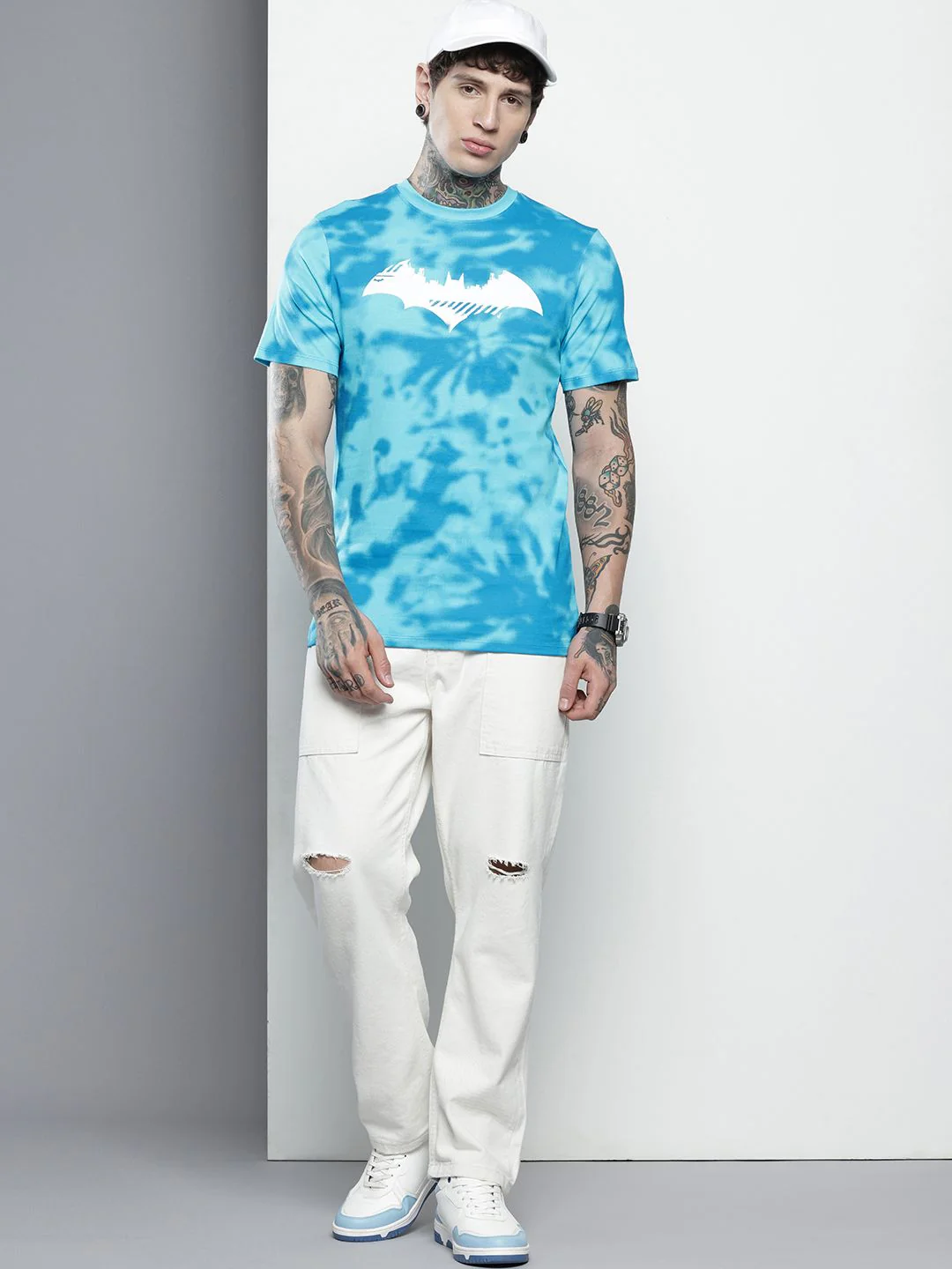 Men's Blue Slim Fit Character Batman Printed Crew Neck T-Shirt - Image 5