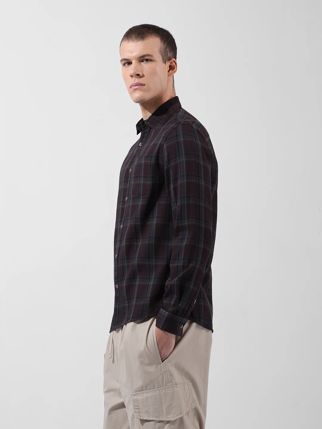Men's Brown Slim Fit Checked Casual Shirt - Image 2