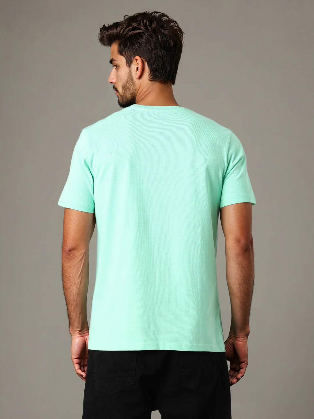 Men's Green Slim Fit Character Johnny Bravo Printed Crew Neck T-Shirt - Image 4