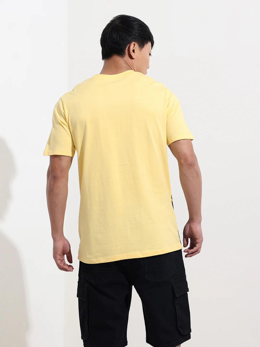 Men's Printed Applique Slim Fit T-shirt - Image 7