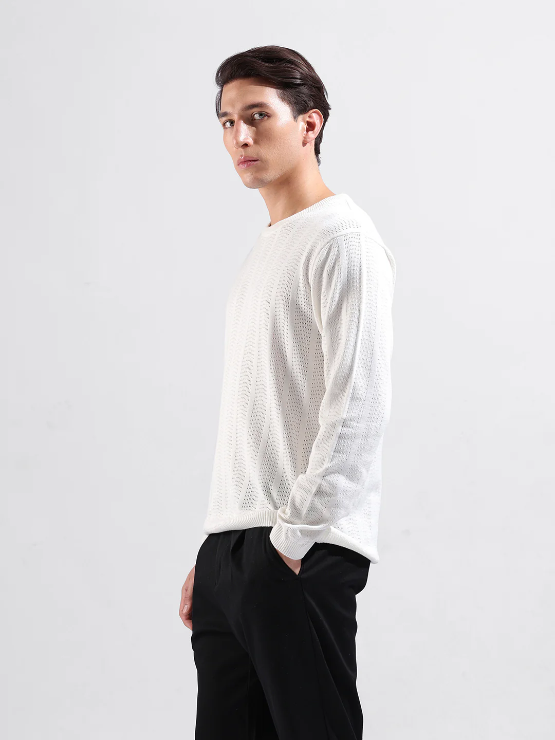 Men's White Slim Fit Solid Flat Knit Crew Neck T-Shirt - Image 7