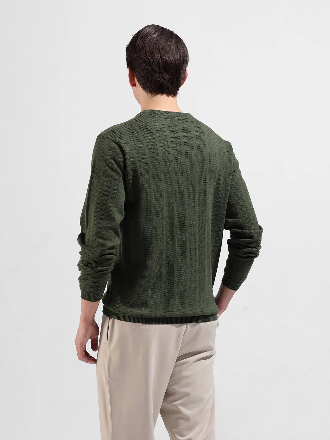Men's Green Slim Fit Solid Flat Knit T-Shirt - Image 7