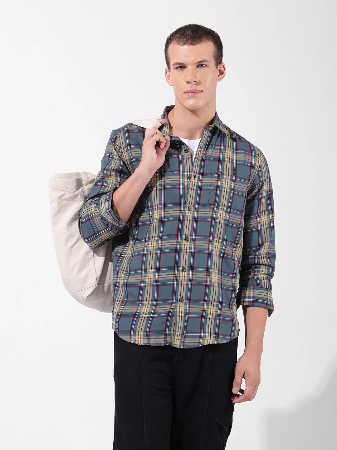 Men's Green Slim Fit Checkered Casual Shirt - Image 2