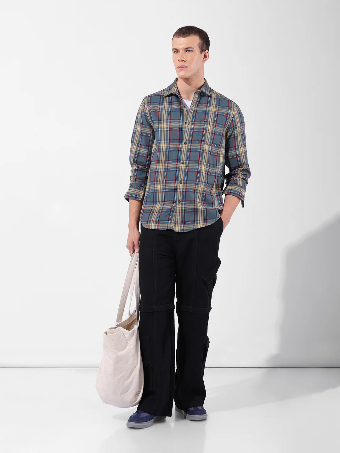 Men's Green Slim Fit Checkered Casual Shirt - Image 9