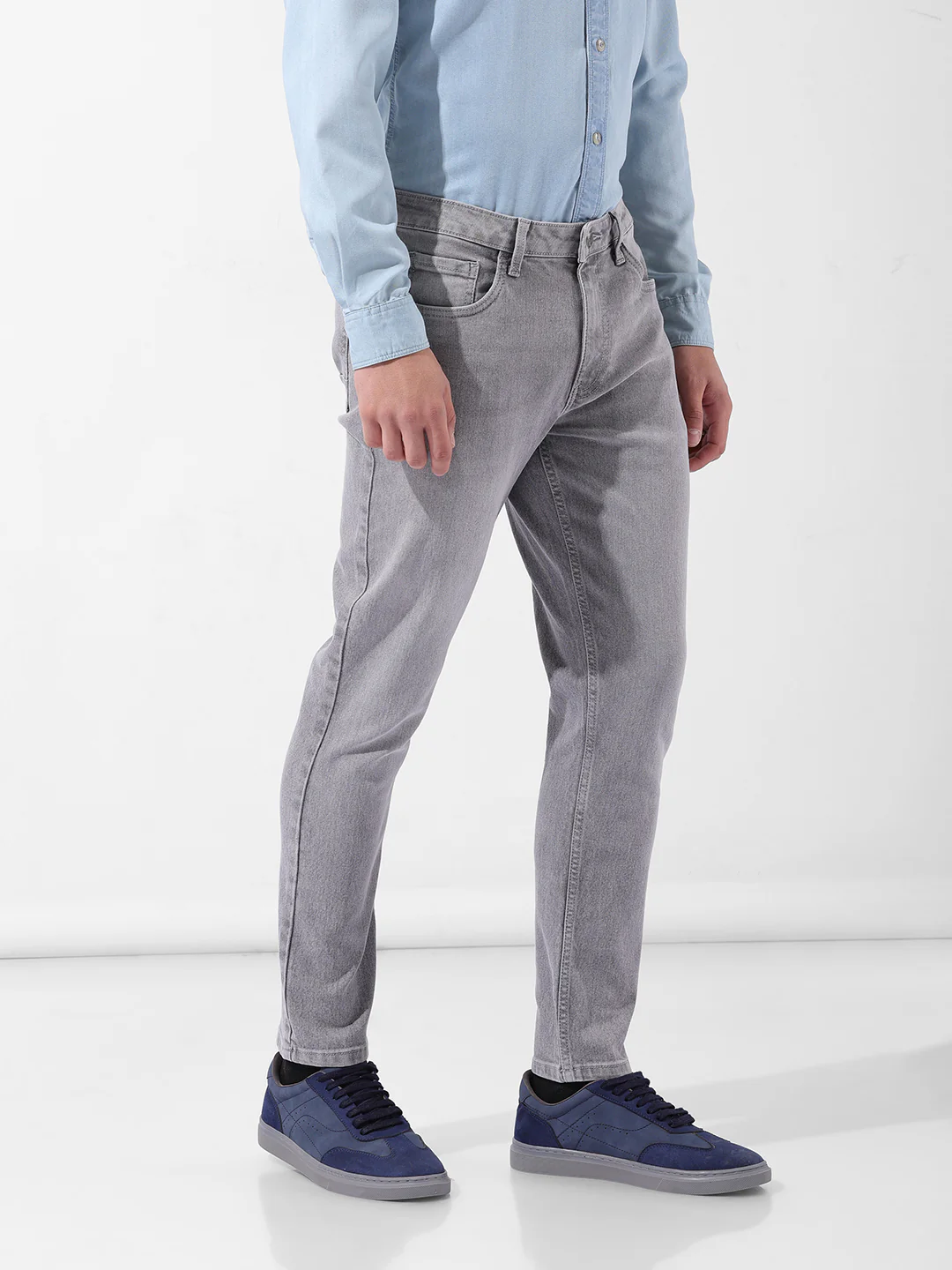 Men's Grey Slim Fit Casual Jeans - Image 3